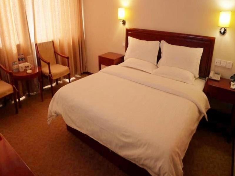 Greentree Inn Gansu Lanzhou Railway Station Dingxi Road Express Hotel Exterior photo