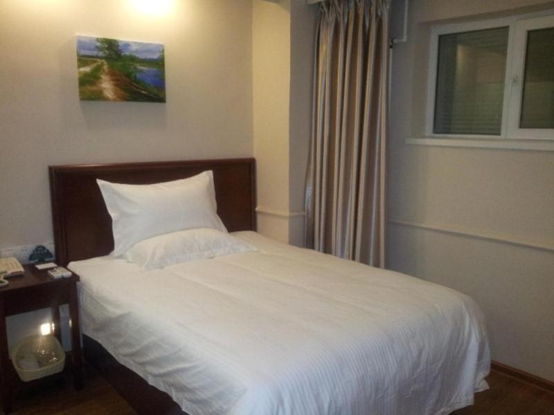 Greentree Inn Gansu Lanzhou Railway Station Dingxi Road Express Hotel Exterior photo