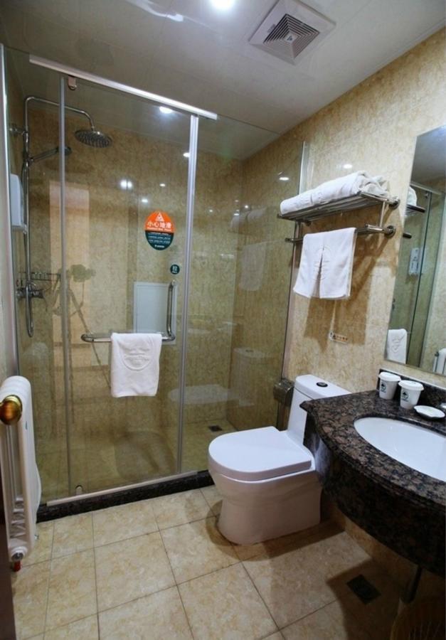 Greentree Inn Gansu Lanzhou Railway Station Dingxi Road Express Hotel Exterior photo